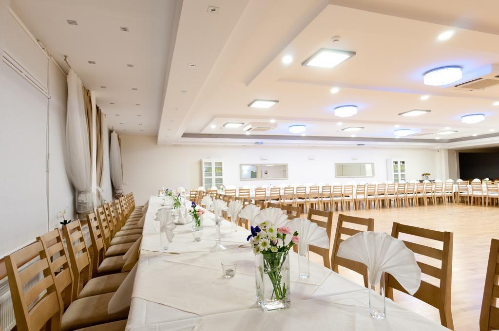 Hotel Cieplice Jelenia Góra Buitenkant foto
