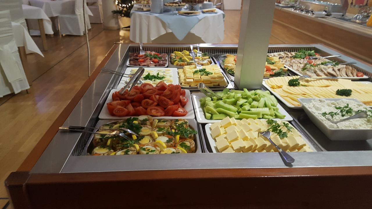 Hotel Cieplice Jelenia Góra Buitenkant foto